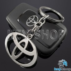Металлический брелок для авто ключей Toyota (Тойота)