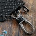 Ключница карманная (черная "змеиная кожа", на молнии, с карабином, с кольцом)