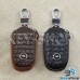 Ключница карманная (коричневая, кожаная, с тиснением, на молнии, с карабином, с кольцом) логотип авто Opel (Опель) 