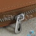  Ключница карманная (кожаная, светло - коричневая, на молнии, с карабином, с кольцом), логотип авто Skoda (Шкода)