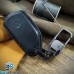           Чехол на ключ VOLKSWAGEN (Фольксваген) натуральная кожа, черный, с хромированным карабином 3 кнопки (ручная работа)
