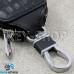 Ключница карманная (кожаная, черная, с тиснением, на молнии, с карабином, с кольцом), логотип авто Volkswagen (Фольксваген)
