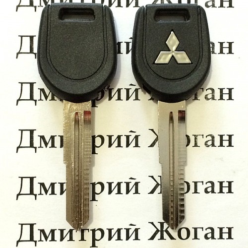 Авто ключ для Mitsubishi (Митсубиси) лезвие MIT8, с чипом 4D61