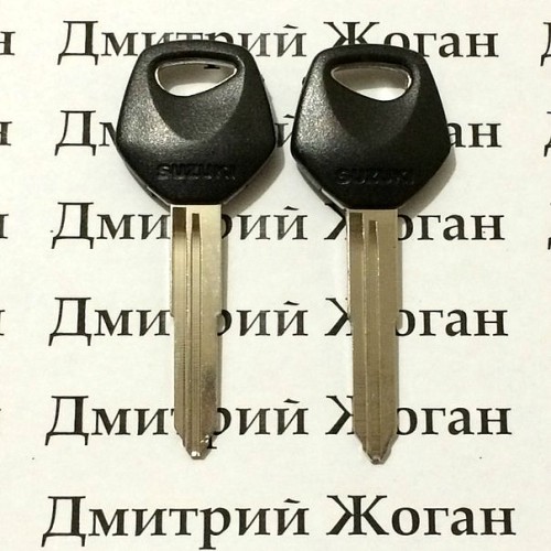  Ключ для мотоцикла Suzuki (Сузуки) лезвие правое с упорами