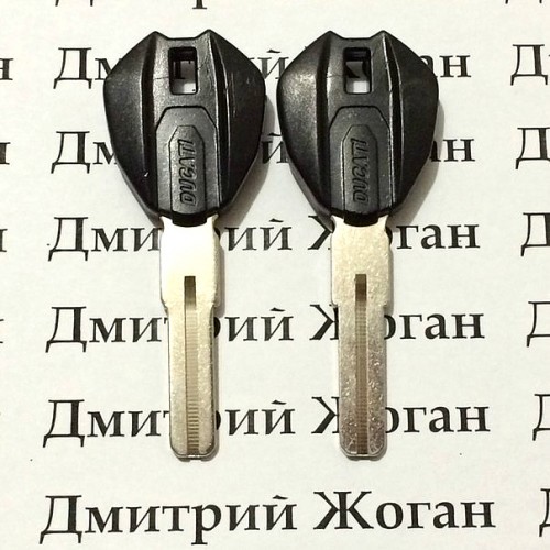 Ключ для мотоцикла Ducati (Дукати)